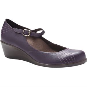 NEW! VIONIC Amelia Mary Jane Wedge Shoes